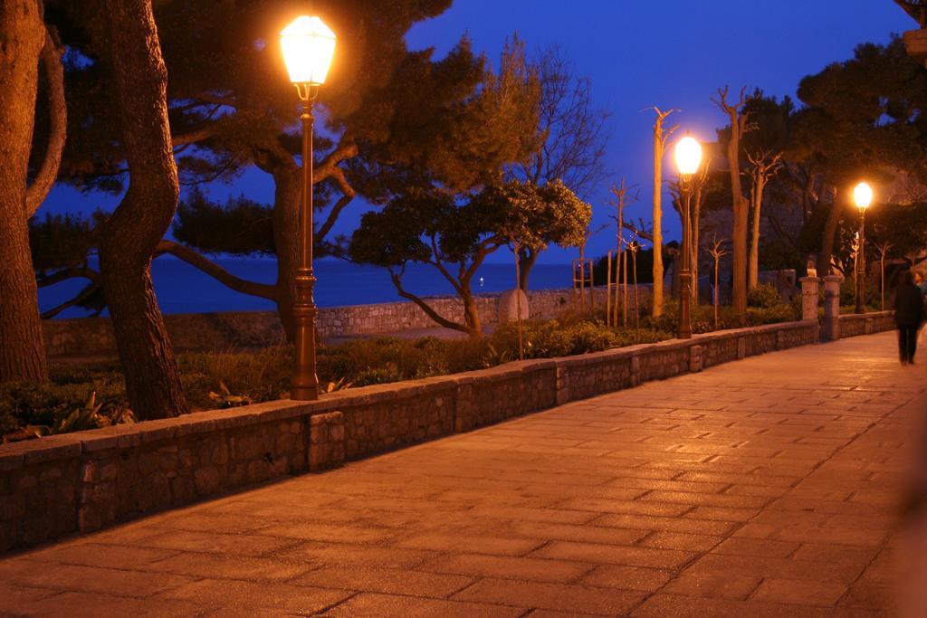 Blue Bench Krk